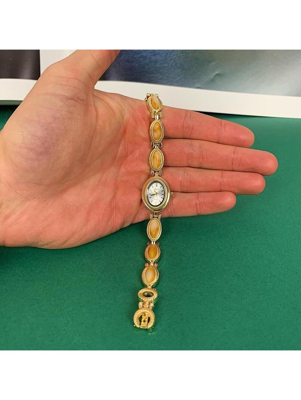 Y2k style Dainty cute Gold style tone quartz watch with orange jade stone opal - Picture 6 of 8